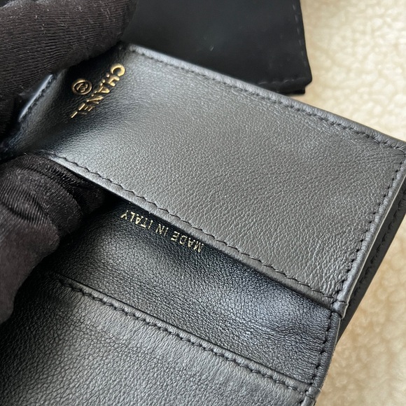 Auth Chanel Metallic Gold Croc Embossed Trifold Compact Wallet - Picture 14 of 15